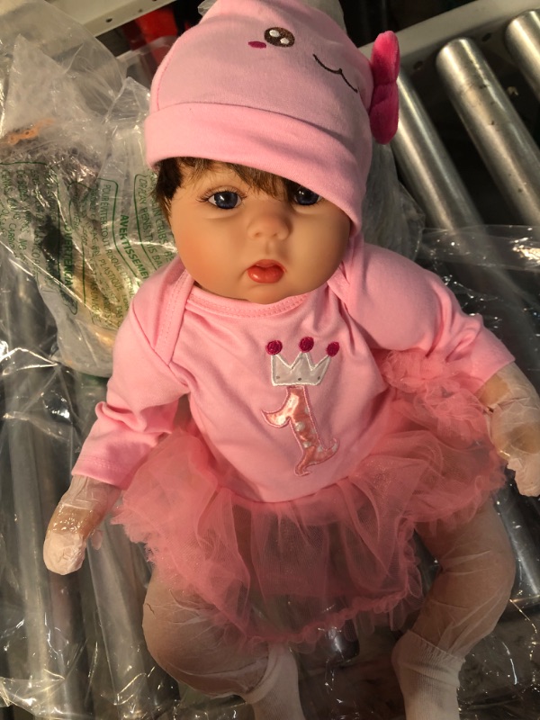 Photo 4 of Lifelike Reborn Baby Doll Girls 21" 