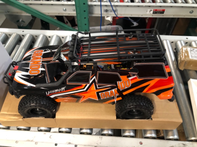 Photo 5 of LAEGENDARY RC Crawler 