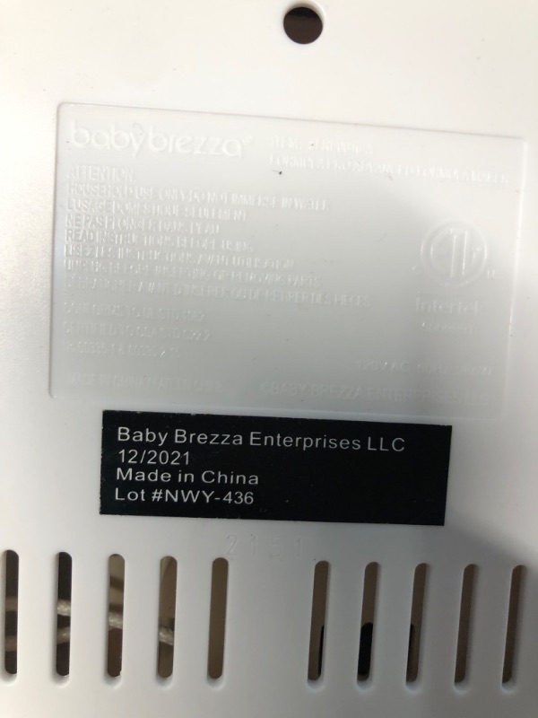 Photo 1 of New and Improved Baby Brezza Formula Pro Advanced Formula Dispenser Machine - Automatically Mix a Warm Formula Bottle Instantly - Easily Make Bottle with Automatic Powder Blending