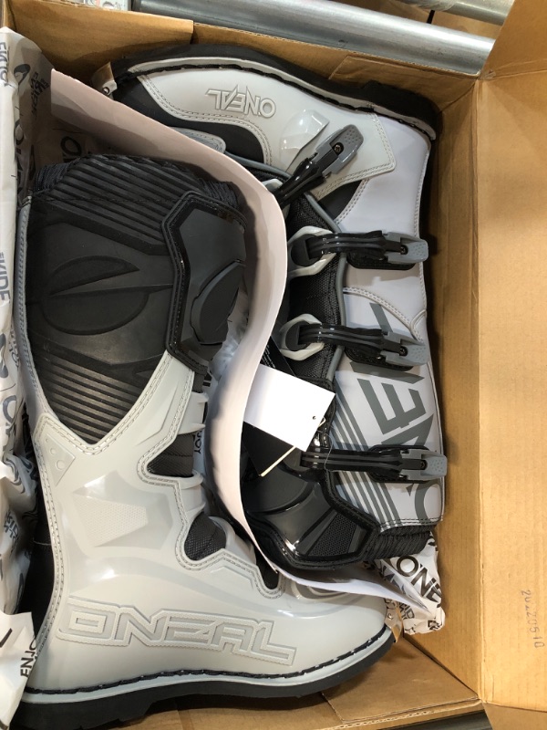 Photo 2 of O'Neal Element Men's Dirtbike Boots (GRAY, 9) 9 Grey