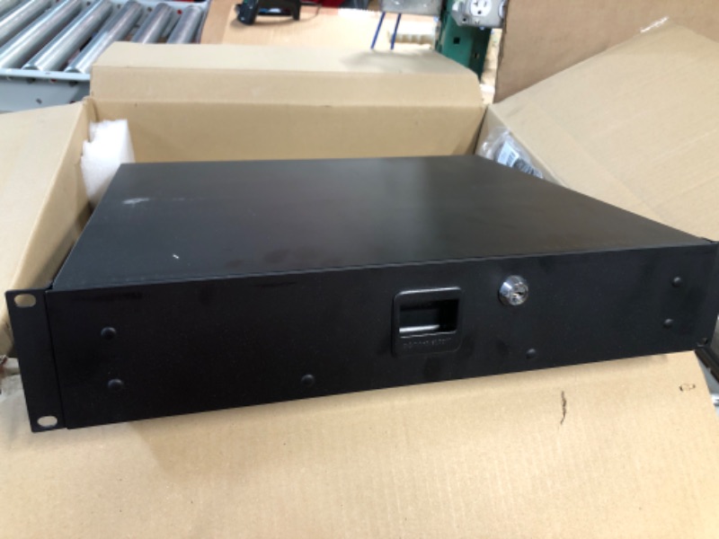 Photo 2 of NavePoint Server Cabinet Case 19 Inch Rack Mount DJ Locking Lockable Deep Drawer with Key 2U