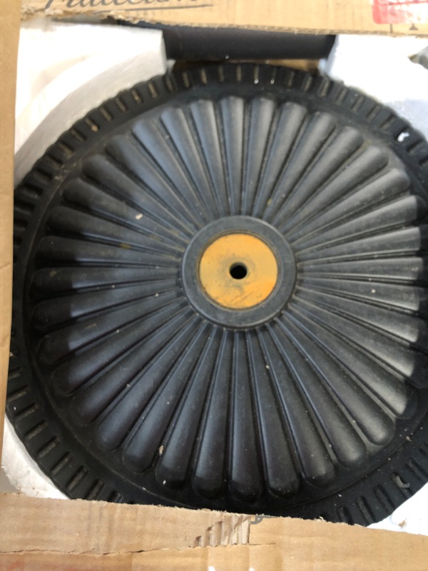 Photo 1 of ***FOR PARTS ONLY - SEE NOTES*** FRUITEAM 22-lbs Outdoor Umbrella Base 15" Round 