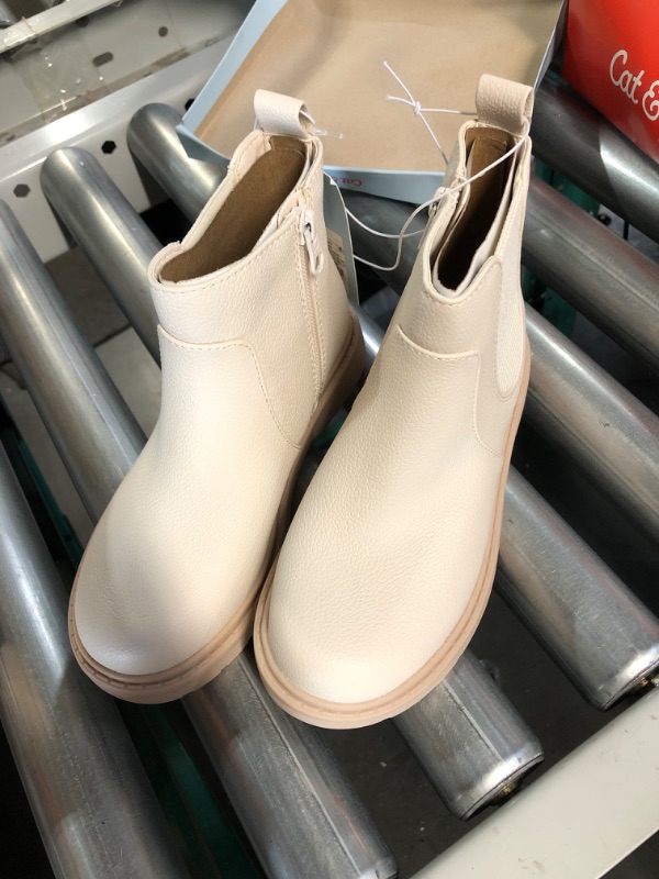 Photo 2 of Girls' Zita Zipper Chelsea Boots - Cat & Jack Ivory 1