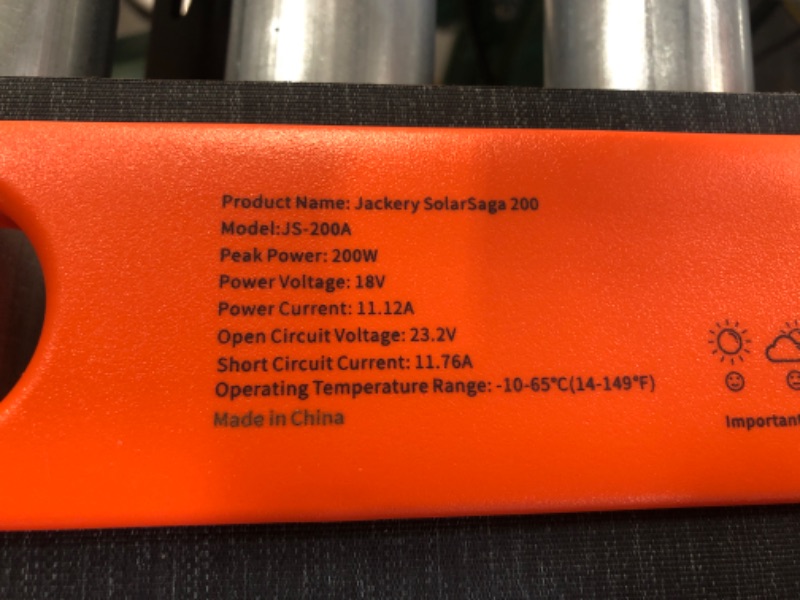 Photo 5 of *UNTESTED* Jackery SolarSaga 200W Portable Solar Panel for Explorer 1000 Pro/1500 Pro/2000Pro/3000Pro Power Station