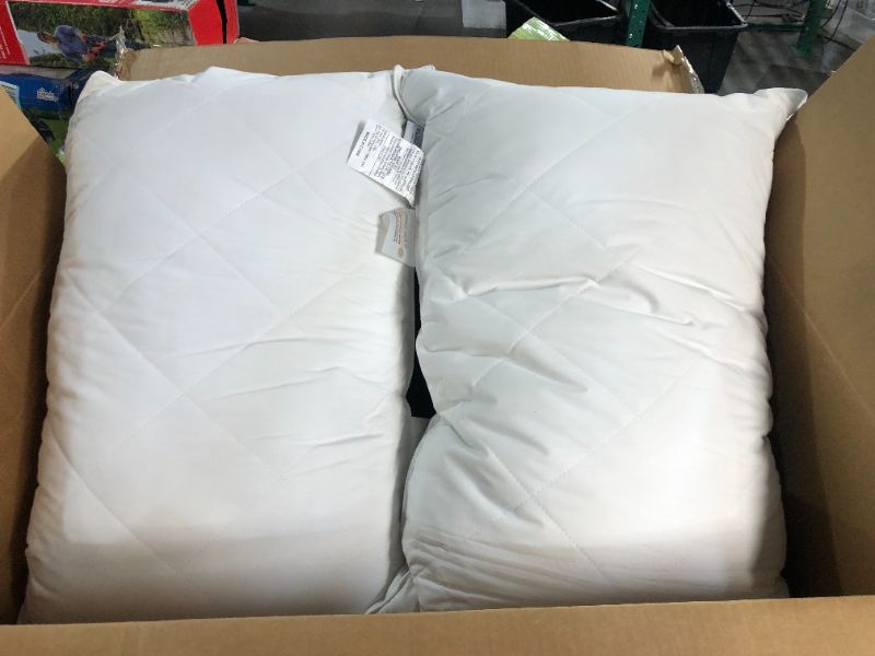 Photo 3 of **LIKE NEW**Three Geese Adjustable Layer Goose Feather Pillow,Assemblable Bed Pillow,Standard/Queen Size,Packaging Include 2 Pillows