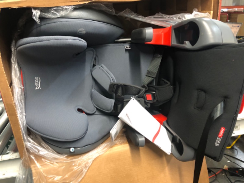 Photo 2 of Britax Grow with You ClickTight+ Harness-to-Booster