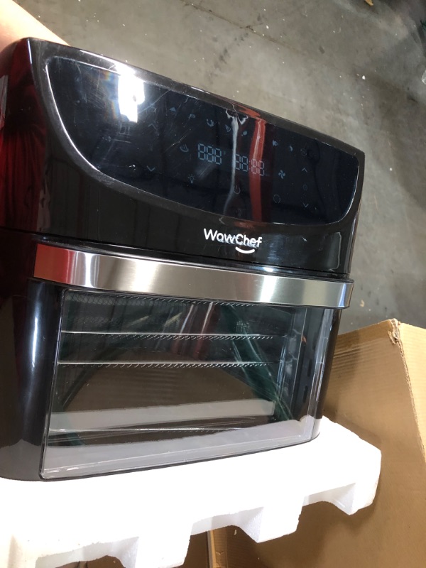 Photo 2 of **PARTS ONLY SEE NOTES** WowChef Air Fryer Oven Large 20 Quart