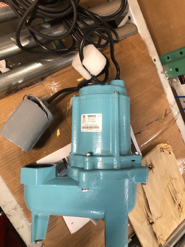 Photo 5 of *DAMAGED**Little Giant 9SC-CIA-RF 115 Volt, 4/10 HP, 6000 GPH Epoxy-Coated Cast Iron Sewage Pump