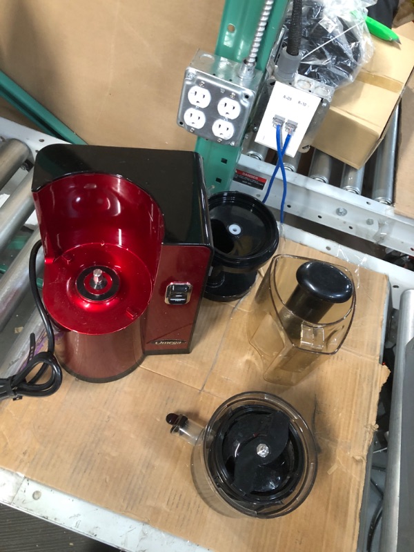 Photo 2 of *PARTS ONLY**
Omega VSJ843QR Vertical Masticating Juicer, 43 RPM Red