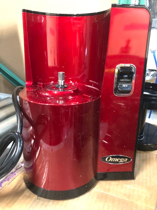 Photo 3 of *PARTS ONLY**Omega VSJ843QR Vertical Masticating Juicer, 43 RPM Red