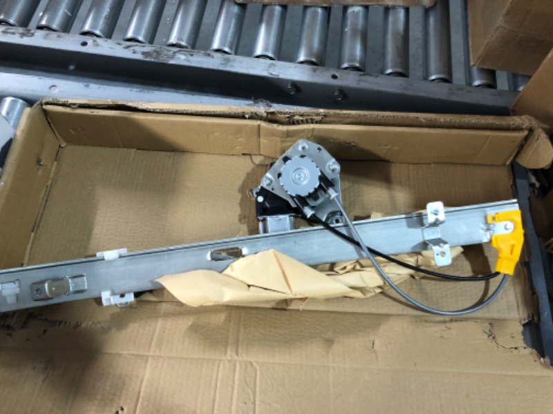 Photo 1 of Obaee 741-768 Front Driver Side Power Window Lift Regulator and Motor Assembly 