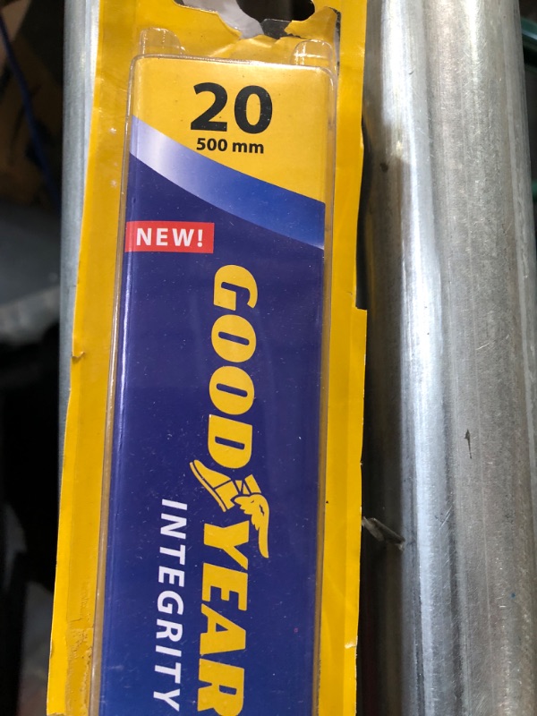 Photo 2 of Goodyear Integrity Windshield Wiper Blade, 20 Inch 20" Single