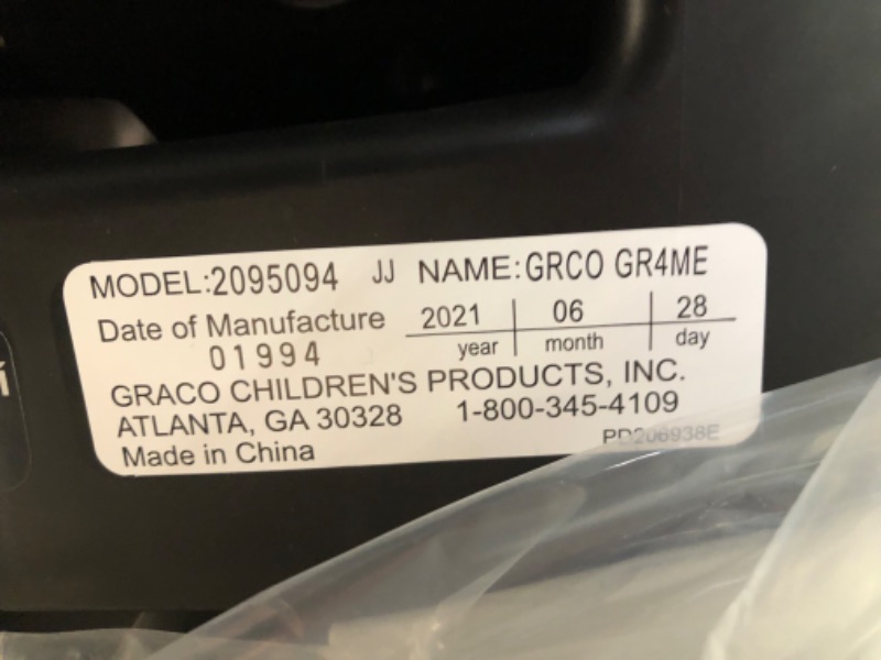 Photo 2 of Graco Grows4Me 4 in 1 Car Seat, Infant to Toddler Car Seat with 4 Modes, West Point