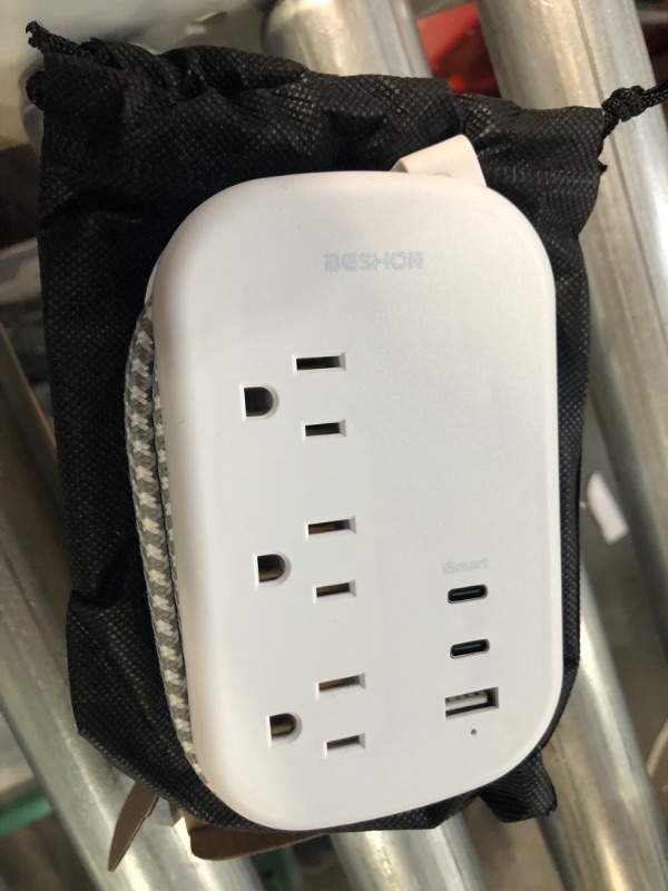 Photo 3 of BESHON Flat Plug Power Strip, 3 Outlets with 3 USB Ports(2 USB C)