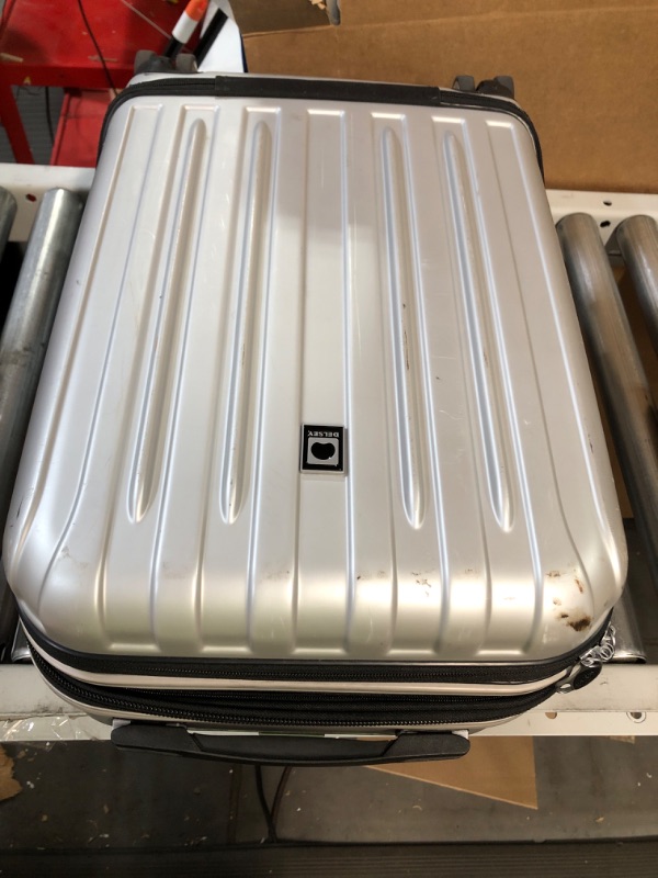 Photo 2 of **damage**DELSEY Paris Titanium Intl 20.5'' Expandable Spinner Suitcase - Silver