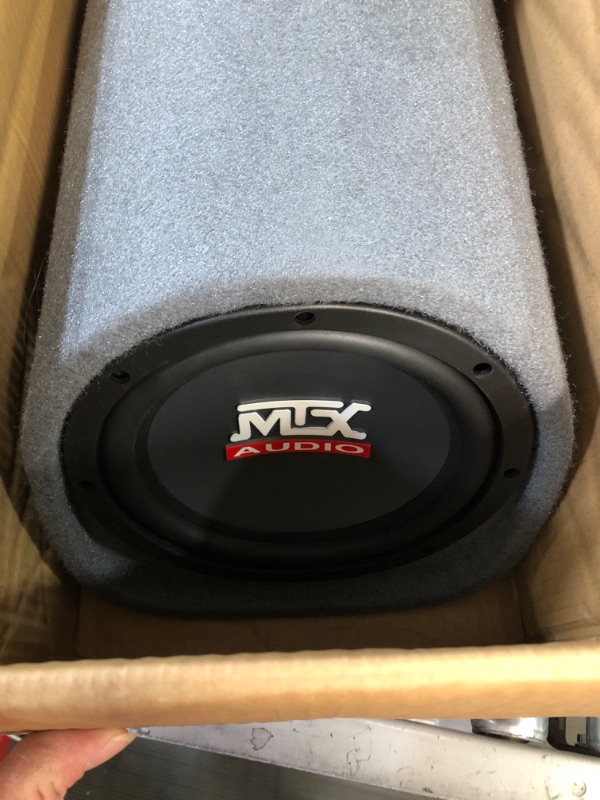 Photo 5 of MTX Audio RT8PT Universal Powered Subwoofer Enclosure 8" Powered Subwoofer Enclosure Subwoofer 