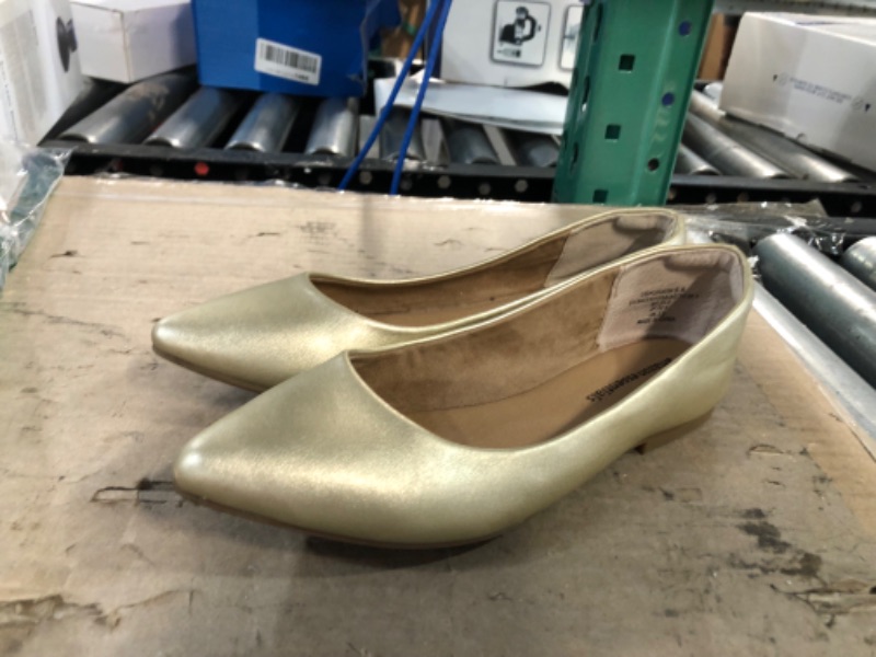 Photo 3 of NEW Christian Siriano Women's Gigi Pointed Flats, Solid Gold, 5.5 & 6
