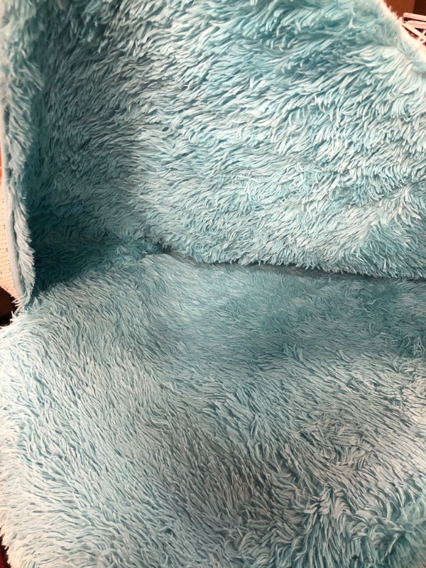 Photo 2 of *USED*Ompaa Ultra Soft Shaggy Rugs Fluffy Bedroom Carpet,Teal Blue 4x6 Feet