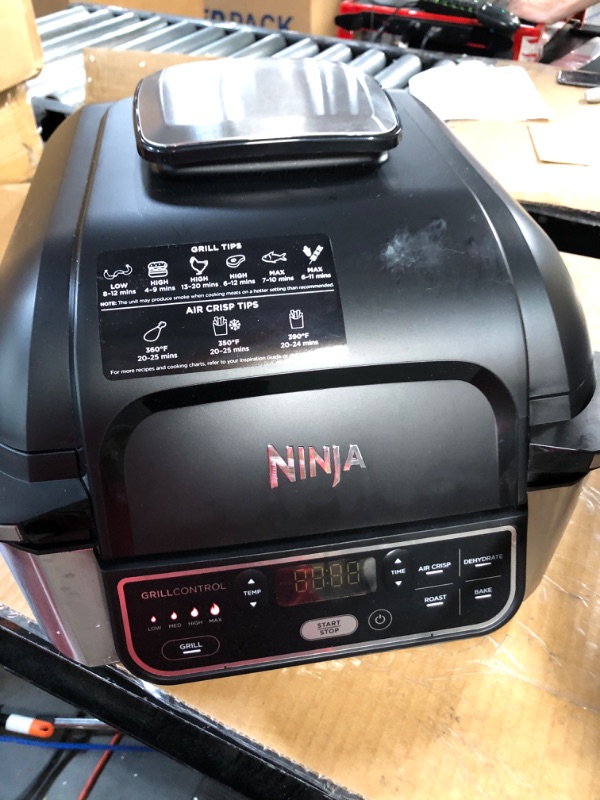 Photo 2 of **DIRTY**
Ninja AG301 Foodi 5-in-1 Indoor Grill with Air Fry
