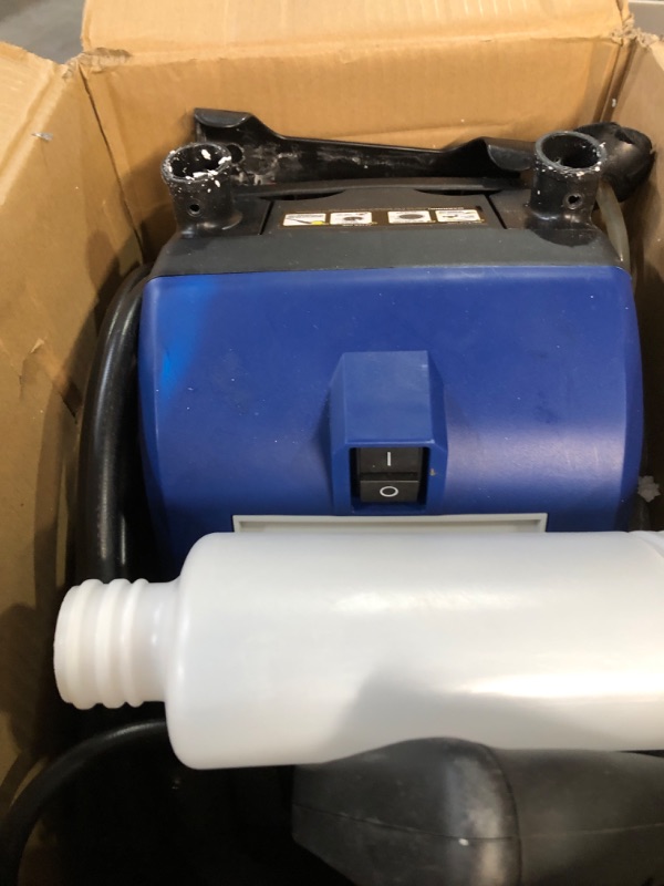 Photo 5 of * USED * 
Blue Clean AR383 Electric Pressure Washer 1.7 GPM, 11 Amps 