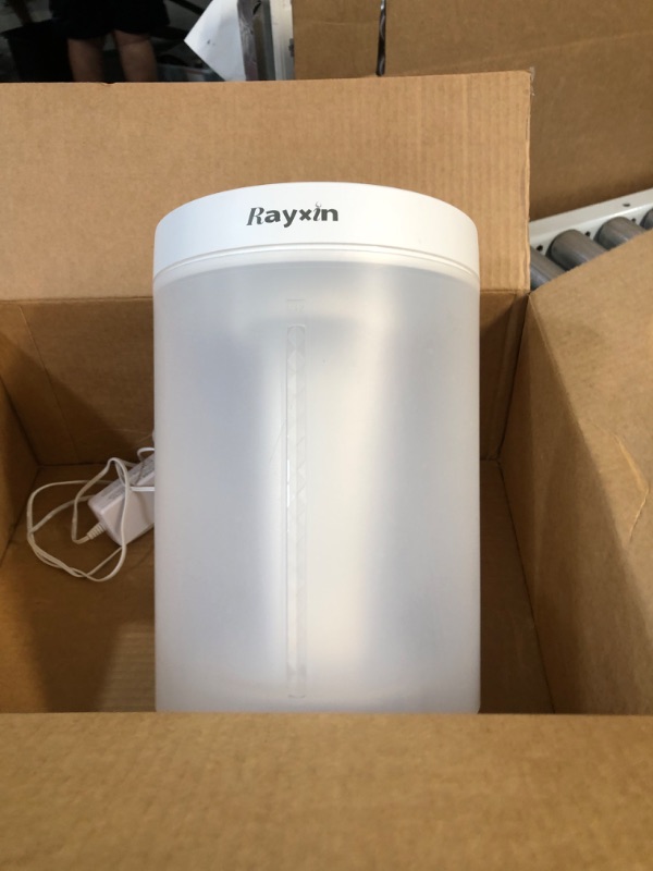 Photo 2 of * USED * 
Rayxin Air Humidifier