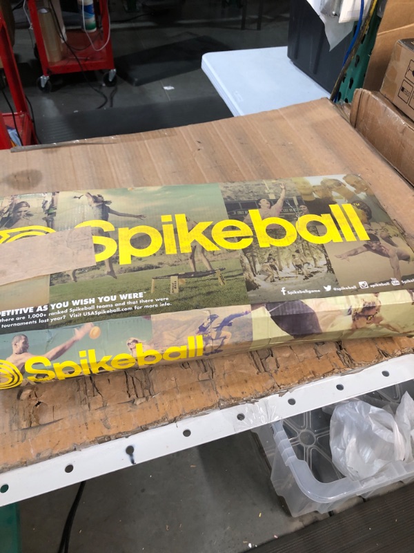 Photo 3 of * USED * 
Spikeball Roundnet Combo Meal Set with 3 balls and Backpack - Yellow/Black