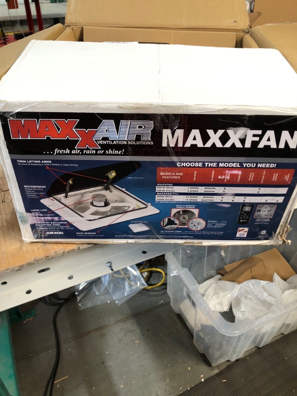 Photo 3 of Maxxair Corp 00A04301K Maxxfan Vent Std 14" Manual