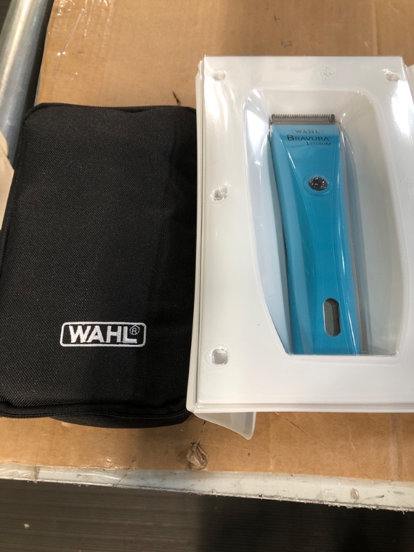 Photo 1 of Wahl Bravura Lithium Ion Clipper Turquoise