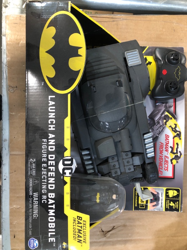 Photo 2 of Batman Launch and Defend Batmobile Remote Control Vehicle with Exclusive 4-inch Batman Figure