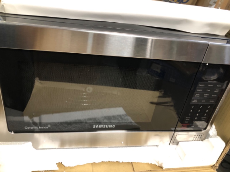 Photo 2 of (UNABLE TO TEST SEE NOTES) 1.1 Cu. Ft. Countertop Microwave with Grilling Element