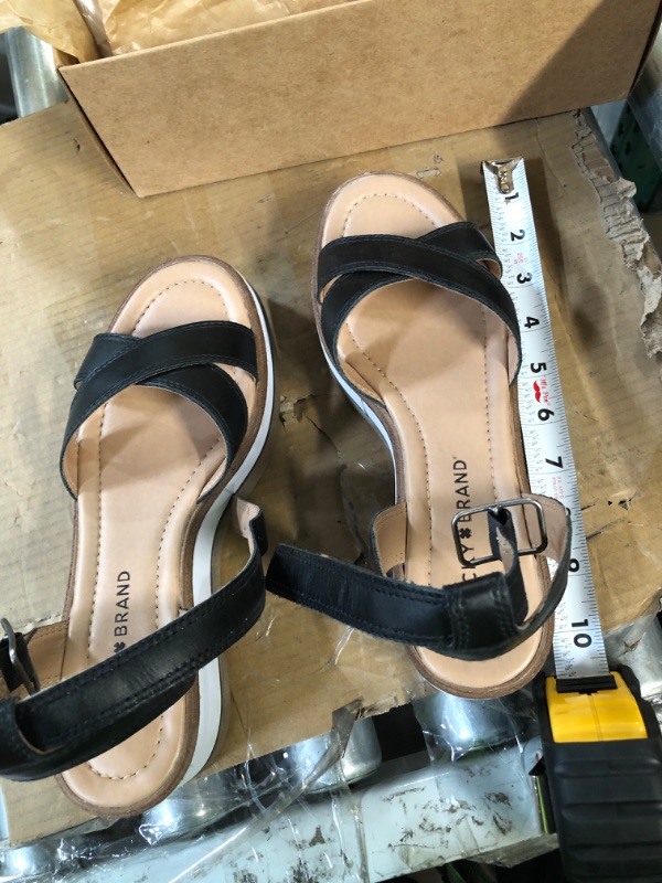 Photo 5 of Lucky Brand Women's Tarhi Wedge Sandal 8M
