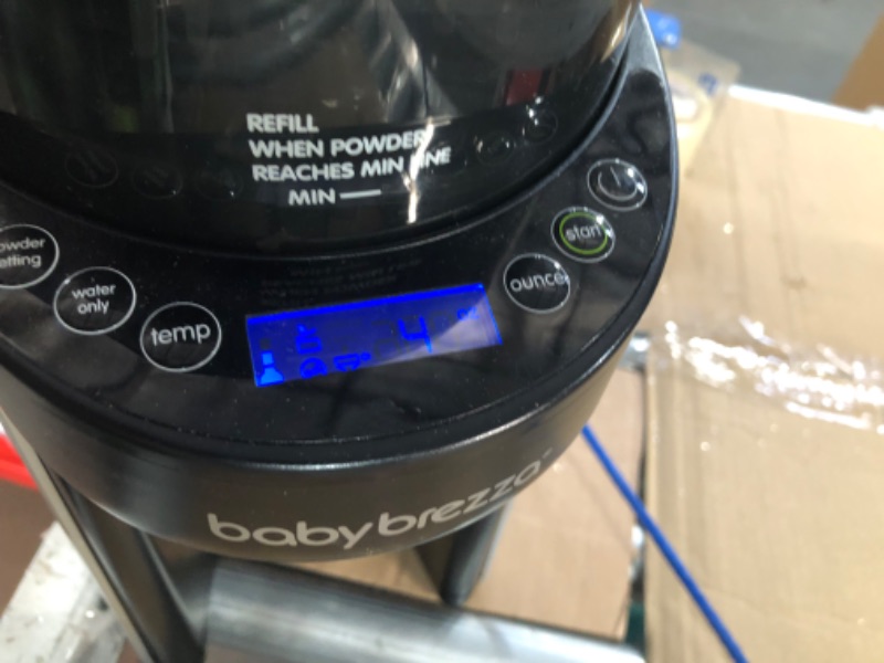 Photo 6 of  Baby Brezza Formula Pro Advanced Formula Dispenser Machine **TURNS/POWERS ON**