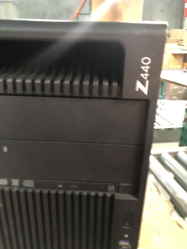 Photo 2 of HP Z440 Tower Server - Intel Xeon E5-1607 Windows 10 PRO (Renewed)