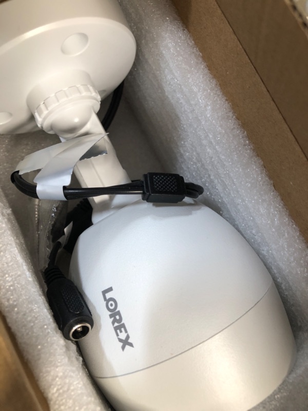 Photo 1 of *SEE NOTES* Lorex 4K 8-Channel 2TB Wired DVR System with 6X Active Deterrence Bullet Cameras