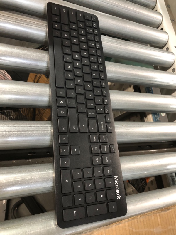 Photo 2 of Microsoft Bluetooth Keyboard Black