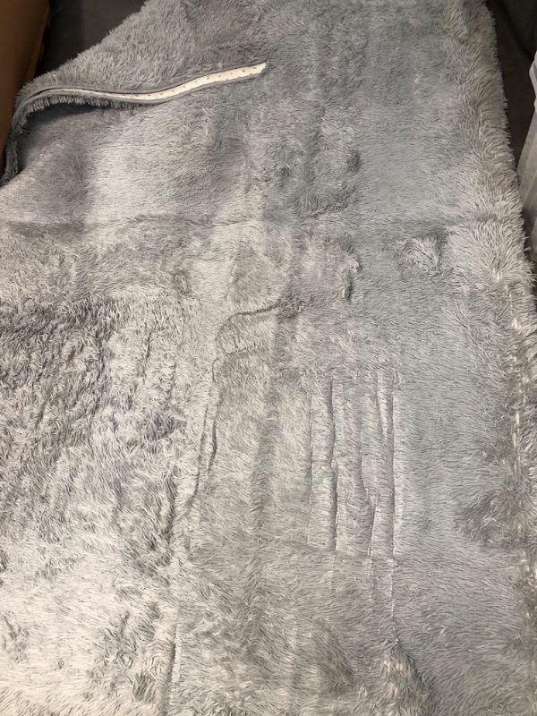 Photo 3 of [USED] ANVARUG Modern Plush Area Rug 8x10  Light Grey