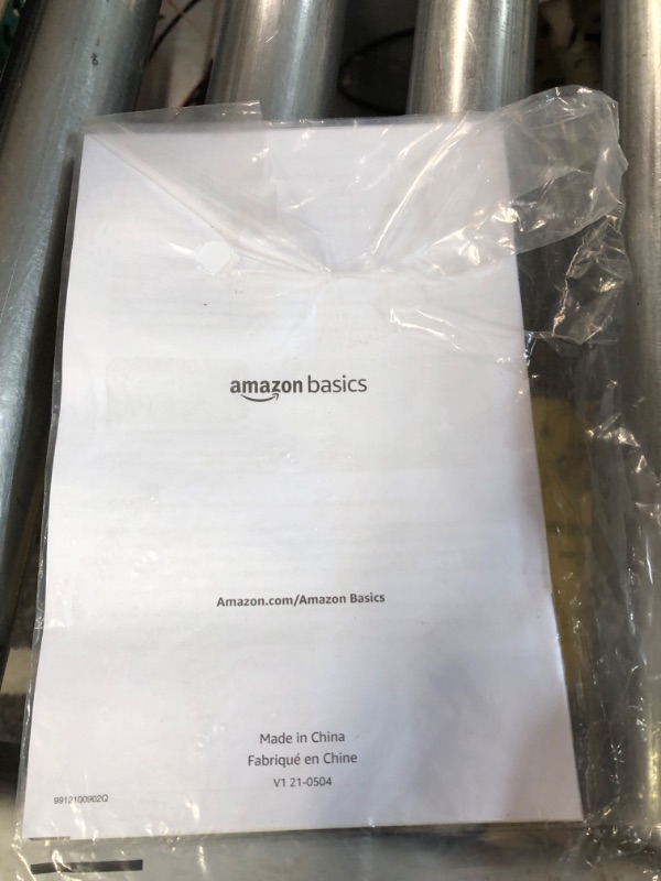 Photo 4 of [USED] Amazon Basics 6-Sheet Cross-Cut Paper and Credit Card Home Office Shredder 6 Sheet Shredder