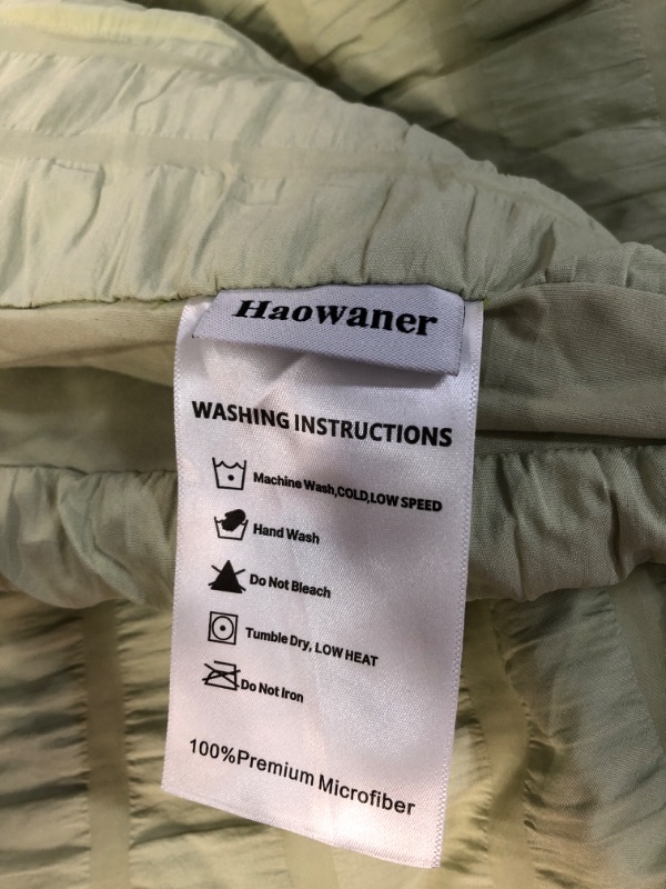 Photo 2 of [USED] HAOWANER Soft Sage Comforter Queen