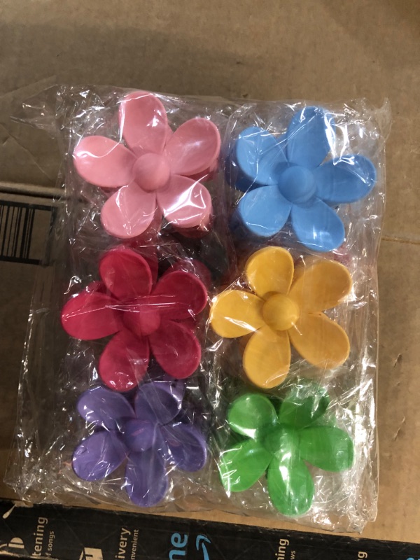Photo 3 of [Brand New] Hair Claw Clips Flower Clips,Hair Clips,Cute Clip,for Medium Thick (8 Colors?