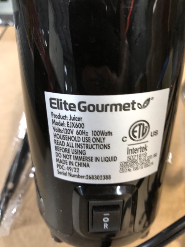 Photo 4 of [Working] Elite Gourmet EJX600 Compact Small Space-Saving Masticating Slow Juicer, 16 oz Juice Cup, Charcoal Grey