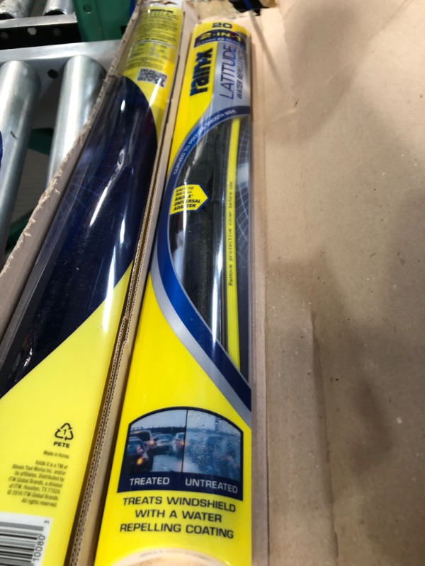 Photo 2 of PACK OF 2 Rain-X 5079280-2 Latitude 2-In-1 Water Repellent Wiper Blades, 24 Inch Windshield Wipers 