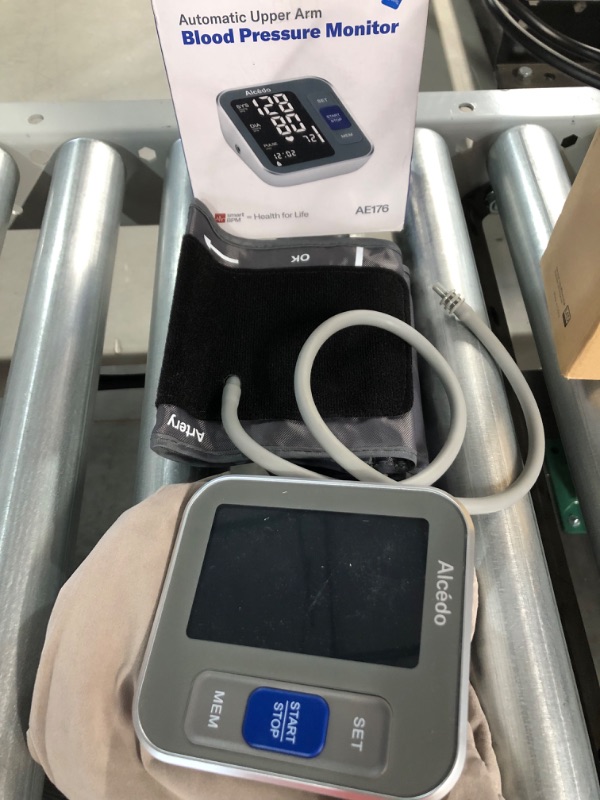 Photo 3 of Alcedo Blood Pressure Monitor Upper Arm, Automati, 2x120 