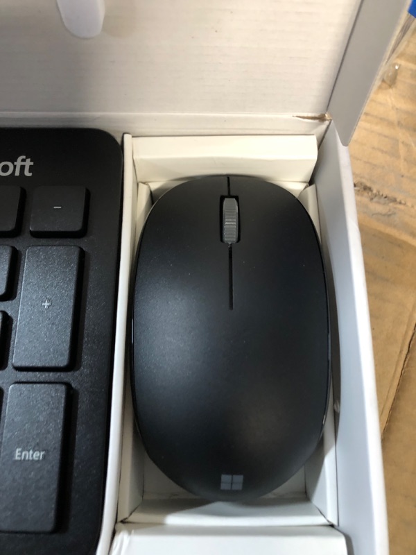 Photo 2 of Microsoft Wireless Bluetooth Keyboard and Mouse Desktop Set