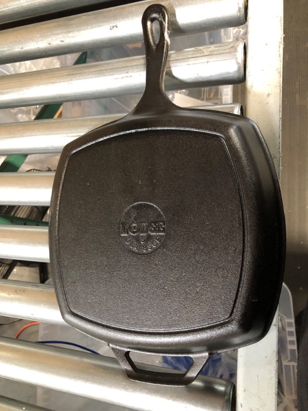 Photo 3 of *JUST THE PAN/ MISSING PIECE*Lodge L8SGP3ASHH41B Cast Iron Square Grill Pan 10.5-inch