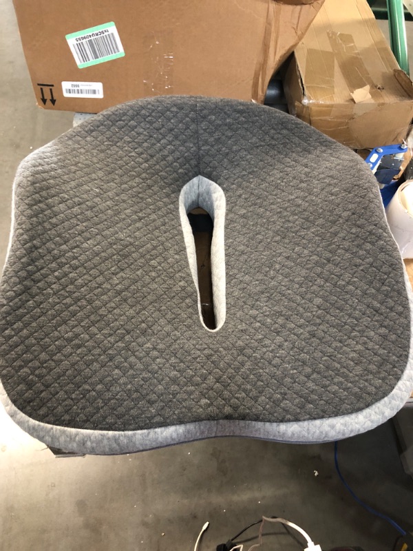 Photo 2 of -USED- Large Seat Cushion 3D Full Wrap Office Chairs Cushions