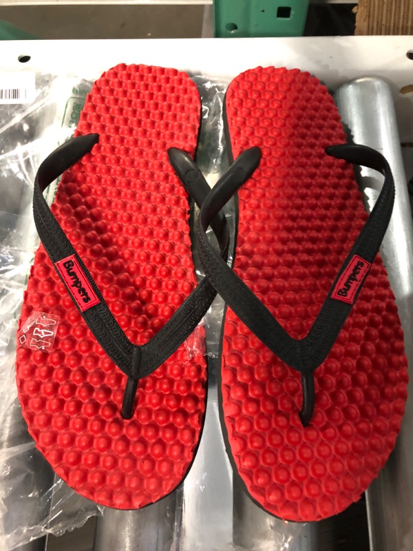 Photo 1 of Bumpers // red Large 8-9 FLIP FLOP