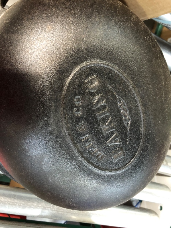 Photo 5 of [damaged handle] Deli&Co. Baking Pre-Seasoned Cast Iron Bread Pan Multicooker