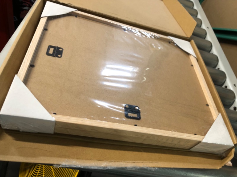 Photo 1 of (2x) Yaetm 11x14 Picture Frame with Mat for 8x10 Set of 2,  Oak 