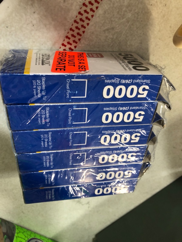 Photo 2 of Bangkit BAZIC 5000 Ct. Standard (26/6) Staples Case of 72