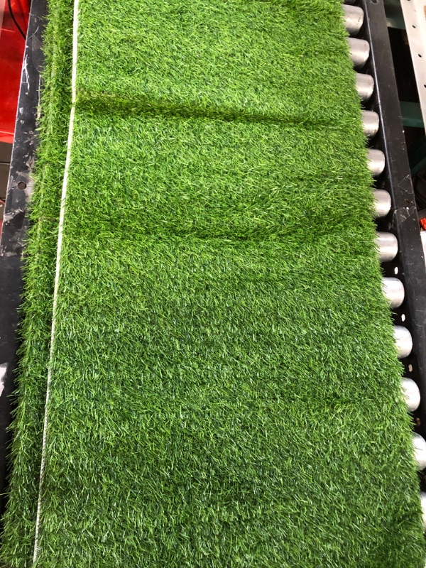 Photo 3 of Falflor 4FTx6FT Artificial Turf Grass Area Rug Realistic Fake Grass Turf Mat Carpet Rug for Patio Synthetic Grass Mat with Drainage Holes for Dog Garden Lawn Landscape Balcony 4FTx6FT Green